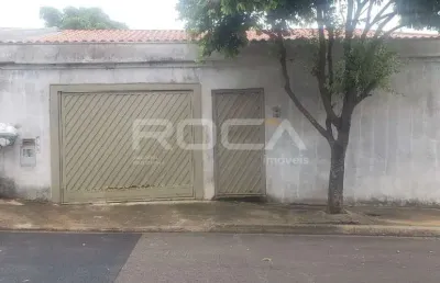 Casa térrea com 2 dormitórios e churrasqueira no bairro zavaglia em são carlos
