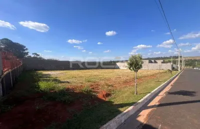 Venda de terreno / condomínio na cidade de são carlos