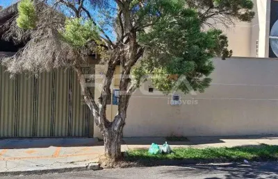 Casa à venda em são carlos - 2 dormitórios, suíte, garagem coberta