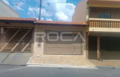 Casa à venda no bairro cruzeiro do sul em são carlos - 3 dormitórios, 1 suíte, 2 garagens cobertas