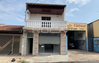 Casa comercial à venda em santa felícia são carlos: 2 dormitórios, suíte, armários, garagem coberta