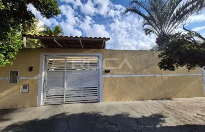 Charmosa casa à venda na vila brasília, são carlos - 3 dormitórios, suíte e 3 vagas de garagem!