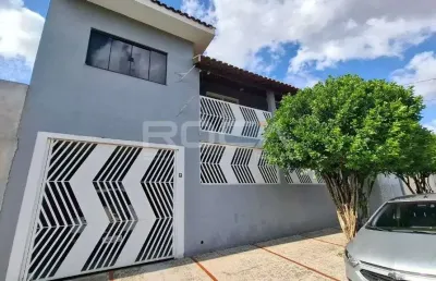 Casa com 3 quartos à venda na Rua Cândido Arruda Botelho, 2228, Parque Santa Felícia Jardim, São Carlos