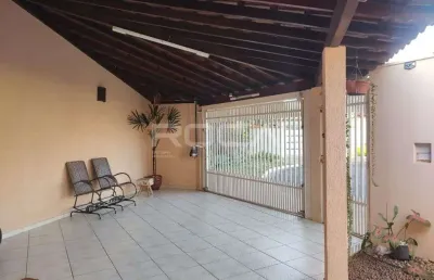 Casa com 3 quartos à venda na Rua José Pepino, 409, Parque dos Timburis, São Carlos