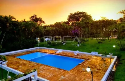 Chácara de 5 dormitórios com piscina e portaria 24 horas em parque itaipu, são carlos