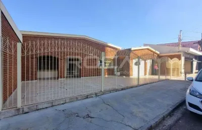 Linda casa de alto padrão no centro são carlos - 6 dormitórios com piscina