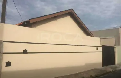 Casa com 3 quartos à venda na Rua Particular Vieira, 05, Vila Costa do Sol, São Carlos