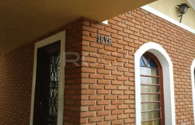 Casa com 2 quartos à venda na Rua Geminiano Costa, 1676, Jardim São Carlos, São Carlos