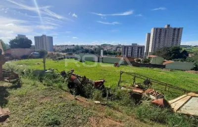 Terreno à venda na Avenida Getúlio Vargas, Recreio São Judas Tadeu, São Carlos