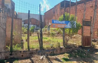 Terreno à venda na Rua Bernardino Fernandes Nunes, 1210, Cidade Jardim, São Carlos