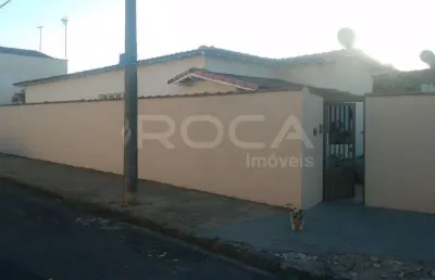 Casa com 4 quartos à venda na Avenida Sallum, 144, Vila Prado, São Carlos