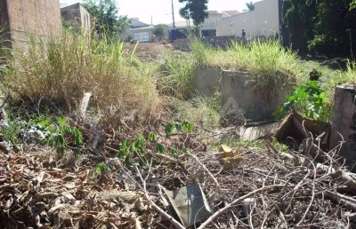 Terreno padrão à venda no parque santa felícia jardim