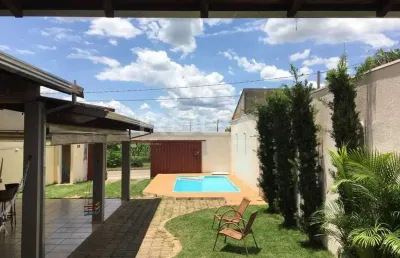 Casa padrão à venda em jardim embaré, são carlos - 2 dormitórios, suíte e 4 garagens