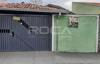 Casa padrão à venda no bairro douradinho, são carlos