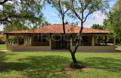Chácara à venda em são carlos com 4 dormitórios e piscina!