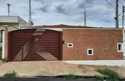 Casa com 2 quartos à venda na Rua Antônio Carreri, 65, Jardim Ricetti, São Carlos