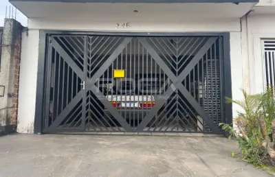 Sobrado à venda no parque industrial, são carlos - 3 dormitórios e 2 vagas de garagem!
