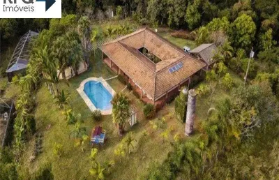 Sitio com piscina, casa de caseiro  em área rural de jundiaí, perto parque corrupira e rodovia anhanguera!!