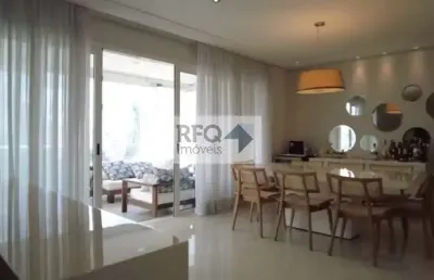 Localizado no itaim bibi, em rua cobiçada. apartamento com vista para a região da jk.