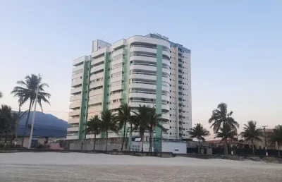 Apartamento com 2 quartos à venda na Avenida Presidente Castelo Branco, 16578, Jardim Real, Praia Grande