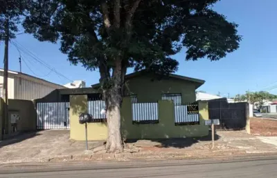 Casa com 5 quartos à venda no Jardim Panorama, Arapongas 