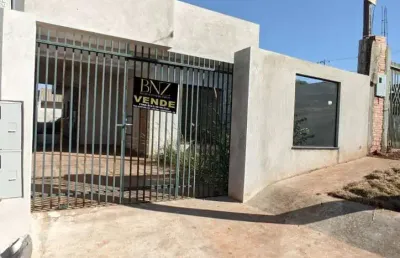 Aconchegante casa de 3 quartos com garagem no jardim paraíso!
