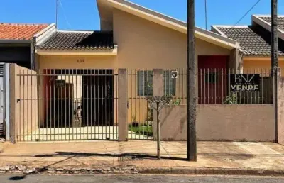 Casa aconchegante com 2 quartos e suíte no jardim petrópolis!