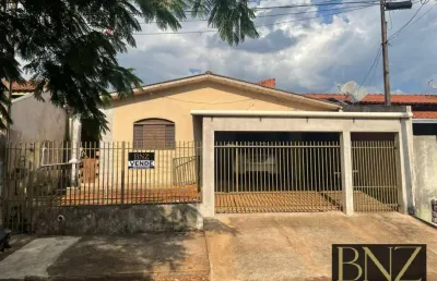 Casa à venda no columbia i - 03 quartos, amplo terreno de 200m²
