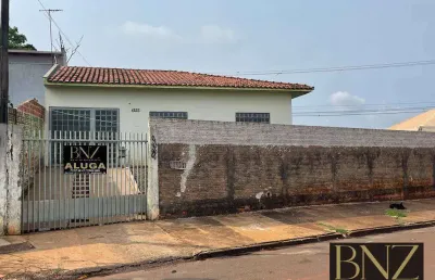 Casa com 3 quartos à venda na Vila Araponguinha, Arapongas 