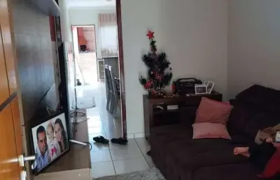 Casa com 2 quartos à venda no Jardim Mônaco II, Arapongas 