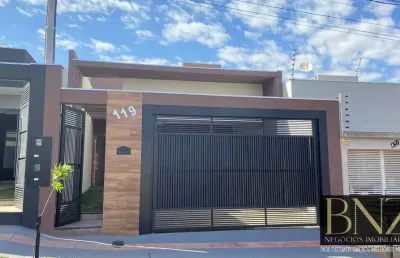 Casa com 3 quartos à venda no Jardim Morumbi II, Arapongas 