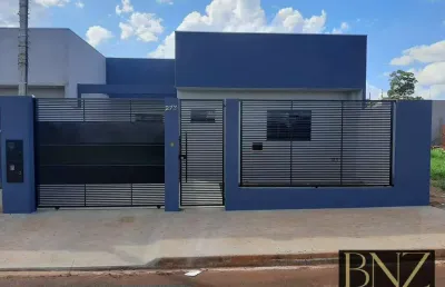 Casa com 3 quartos à venda no Jardim Interlagos II, Arapongas 