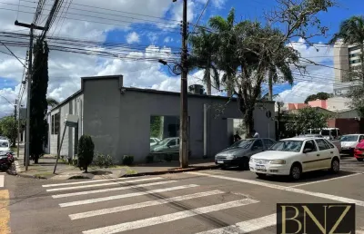 Sala comercial para locação no centro– excelente localização e visibilidade