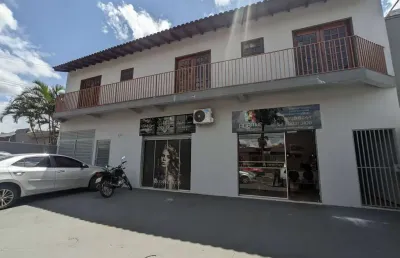 Ponto comercial com 6 salas para alugar no Centro, Arapongas 