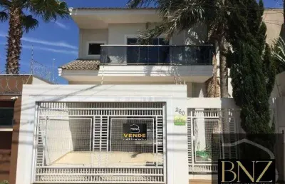 Casa com 3 quartos à venda no Jardim Morumbi, Arapongas 