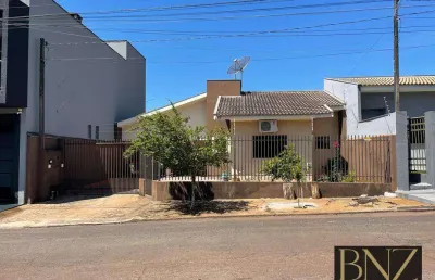 Casa com 3 quartos à venda no Jardim Caravelle, Arapongas 