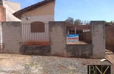 Casa com 2 quartos à venda no Conjunto Centauro, Arapongas 