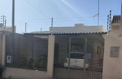 Casa com 2 quartos à venda no Jardim Mônaco II, Arapongas 