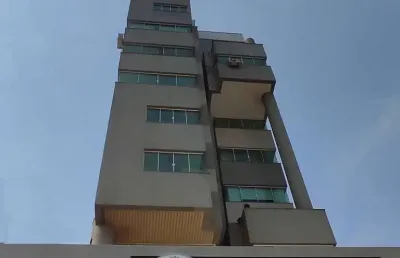 Apartamento com 2 quartos à venda no Centro, Arapongas 
