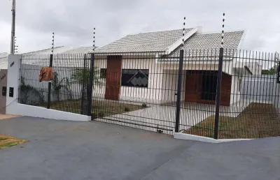 Casa com 3 quartos à venda na Rua Vereador Paulo de Barros Campelo, 1115, Jardim Colina Verde, Maringá