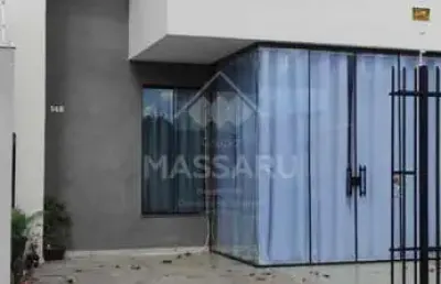 Residência com acabamento de primeira em mandaguaçu!
