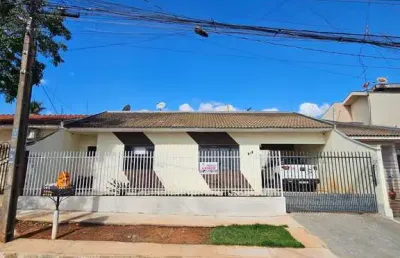 Casa com 3 quartos à venda na Rua Rio Tibiriçá, 160, Jardim Novo Oásis, Maringá