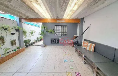 Casa com 3 quartos à venda na Rua Santa Tarcília, 129, Guaianases, São Paulo