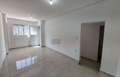 Casa com 3 quartos para alugar na Rua Noroguages, 70, Itaquera, São Paulo