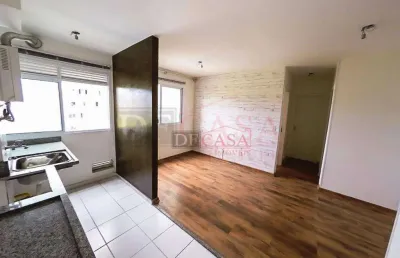 Apartamento com 2 quartos para alugar na Rua Victório Santim, 3086, Itaquera, São Paulo