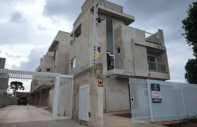 Lindo sobrado em fase final de acabamento no bairro alto