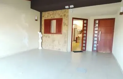 Casa com 3 quartos para alugar na Rua Joaquim Antônio dos Santos, 212, Jardim Tarumã, Londrina