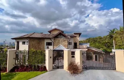 Casa com 4 dormitórios para alugar, 550 m² por r$ 31.690,00/mês - chácara malota - jundiaí/sp