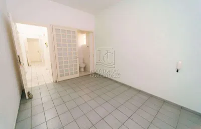 Casa para locação 2 quartos no centro de santo andré - sp 137 m² de área construída.