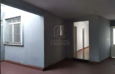 Casa com 2 quartos para alugar no Santa Teresinha, Santo André 